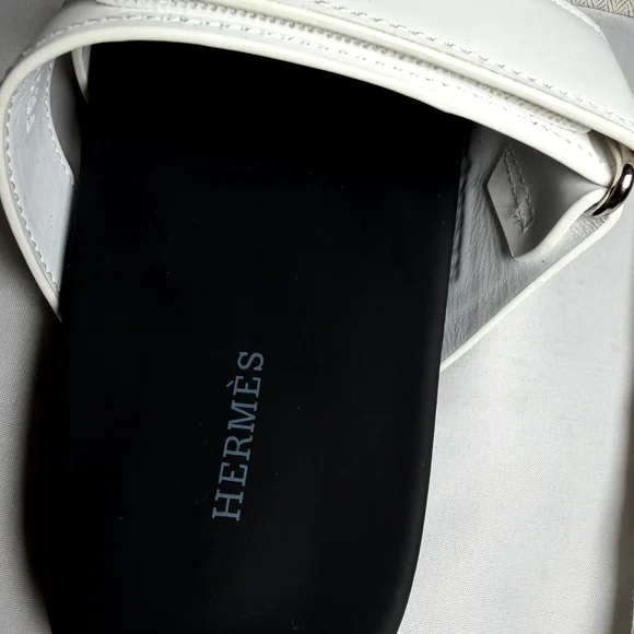 Hermes Black and White Women's Sandals - Picture 2 of 4